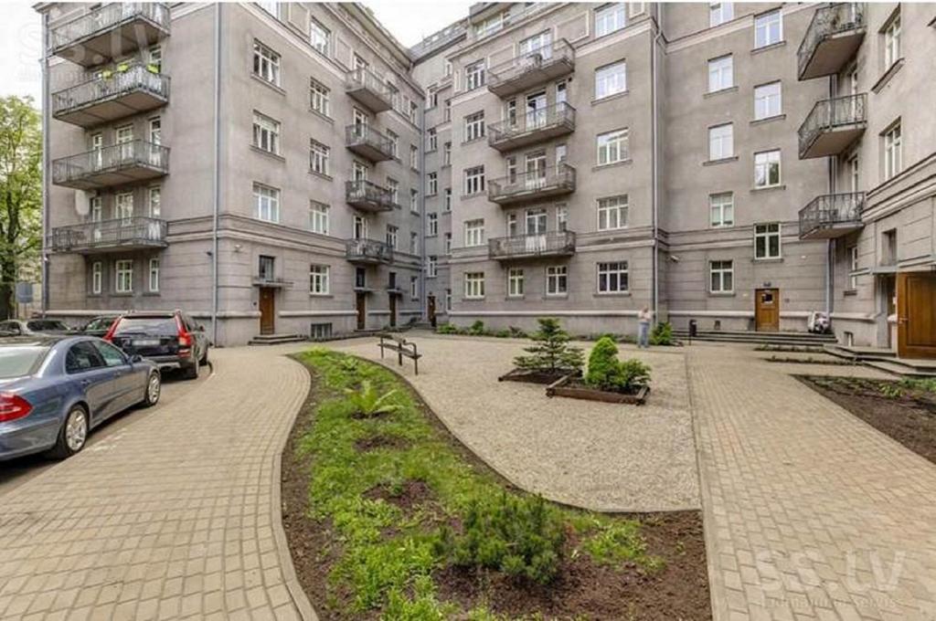 Dzīvoklis 2-level Close To Old City Riga